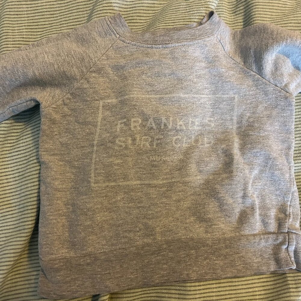 🌊 Mini Mioche “Frankie’s Surf Club Muskoka” Sweater – Size 18–24M 🌊